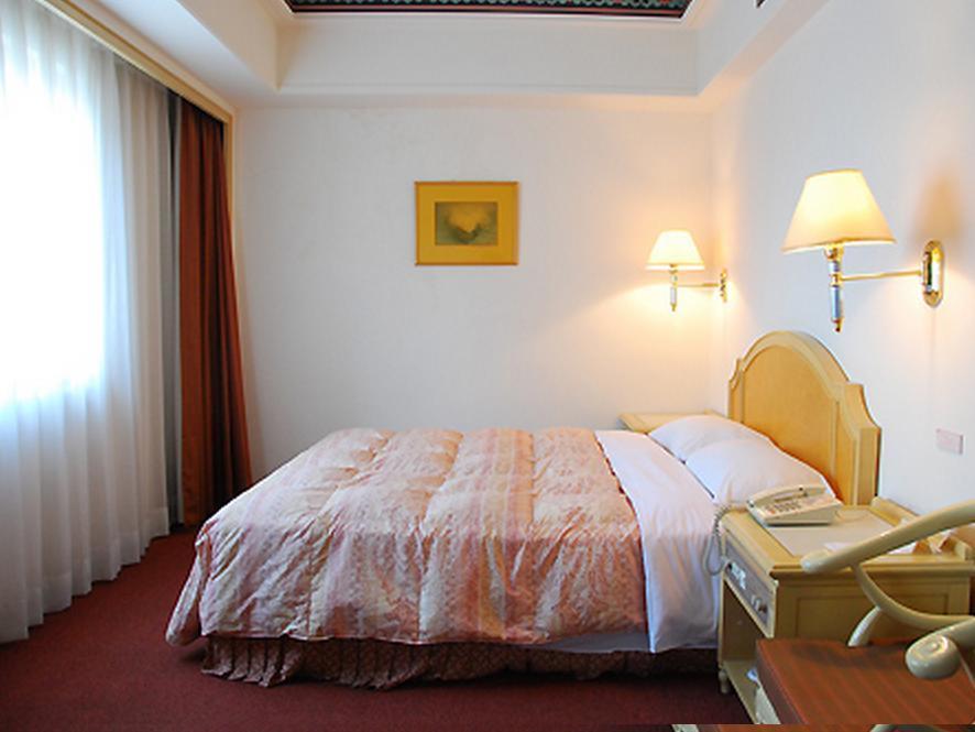 Hotel Flowers Taipei Extérieur photo